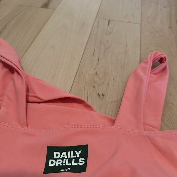 Daily Drills Pink Set S top XS Bottom - Picture 7 of 7